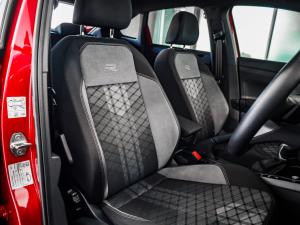 Volkswagen Taigo 1.0TSI R-Line - Image 11