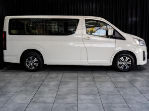 Toyota Quantum 2.8 LWB bus 11-seater GL - Image 3