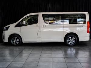 Toyota Quantum 2.8 LWB bus 11-seater GL - Image 6