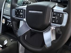 Land Rover Discovery D300 S - Image 24