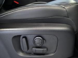 Land Rover Discovery D300 S - Image 28