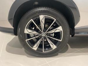 MG HS 2.0T Luxury - Image 6