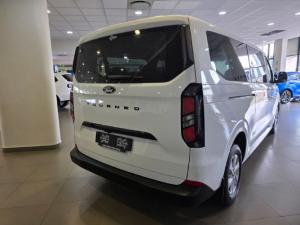 Ford Tourneo Custom 2.0SiT Active LWB - Image 4