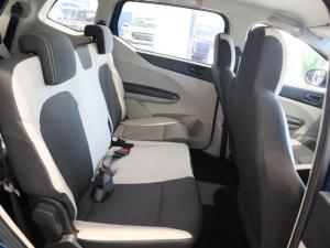 Renault Triber 1.0 Zen manual - Image 4