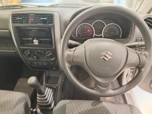 Suzuki Jimny 1.3 - Image 14
