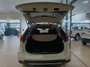 Nissan X-Trail 2.5 4x4 Acenta Tech - Image 5