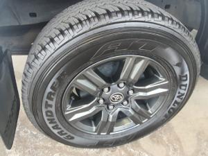 Toyota Hilux 2.8GD-6 double cab 4x4 Raider auto - Image 12