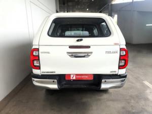 Toyota Hilux 2.8GD-6 double cab 4x4 Raider auto - Image 5