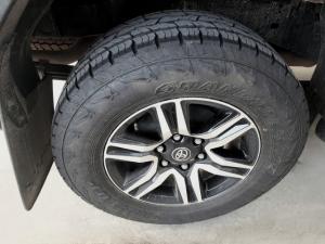 Toyota Hilux 2.4GD-6 double cab 4x4 Raider X auto - Image 12