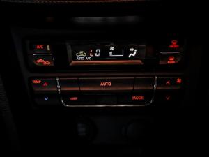 Suzuki Vitara Brezza 1.5 GLX - Image 17