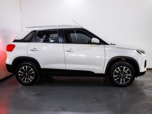 Suzuki Vitara Brezza 1.5 GLX - Image 2