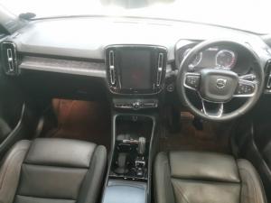 Volvo XC40 T4 R-Design - Image 6