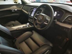 Volvo XC90 T8 Recharge AWD Plus Bright - Image 3