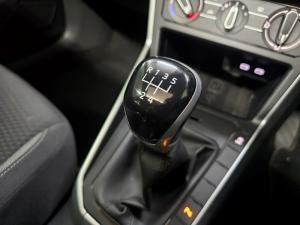 Volkswagen Polo hatch 1.0TSI Life manual - Image 7