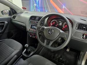 Volkswagen Polo Vivo hatch 1.4 Trendline - Image 4