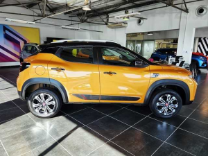 Renault Kiger 1.0 Turbo Intens - Image 6