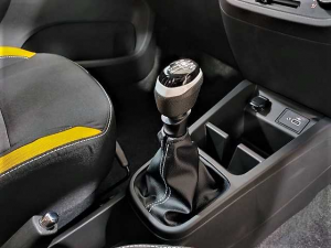 Renault Kwid 1.0 Climber auto - Image 8