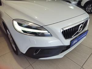Volvo V40 T4 Momentum auto - Image 4