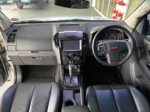 Isuzu D-Max 250 double cab X-Rider auto - Image 6