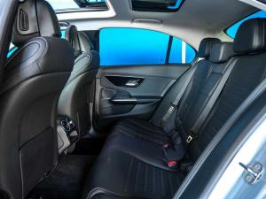 Mercedes-Benz C-Class C220d Avantgarde - Image 14