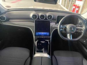 Mercedes-Benz C-Class C220d Avantgarde - Image 6