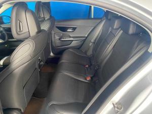 Mercedes-Benz C-Class C220d Avantgarde - Image 7