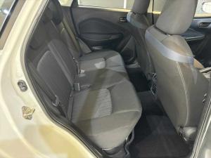 Toyota Starlet 1.5 XR manual - Image 11