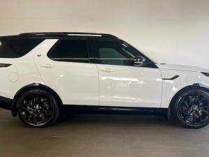 Land Rover Discovery D350 Dynamic HSE - Image 4