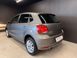 Volkswagen Polo Vivo hatch 1.6 Comfortline auto - Image 5