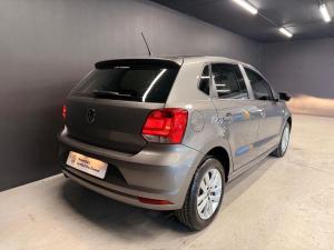 Volkswagen Polo Vivo hatch 1.6 Comfortline auto - Image 7