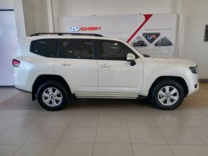 Toyota Land Cruiser 300 3.3D GX-R - Image 2