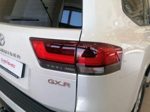 Toyota Land Cruiser 300 3.3D GX-R - Image 8