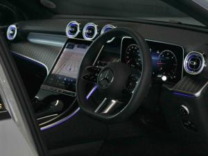 Mercedes-Benz GLC GLC220d coupe 4Matic Avantgarde - Image 17