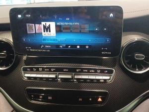 Mercedes-Benz V-Class V300d Exclusive - Image 11