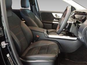 Mercedes-Benz GLA GLA200 Progressive - Image 13