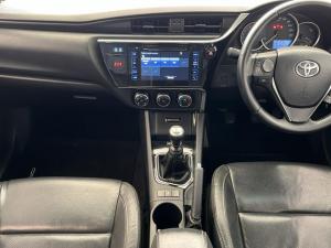 Toyota Corolla 1.6 Prestige - Image 9