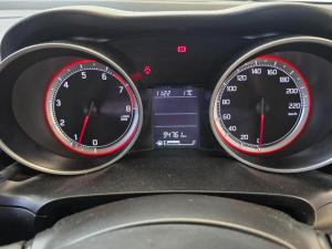 Suzuki Swift 1.2 GLX manual - Image 10