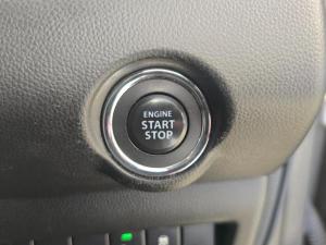 Suzuki Swift 1.2 GLX manual - Image 13