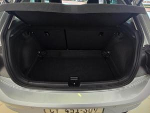 Volkswagen Polo hatch 1.0TSI Life auto - Image 19