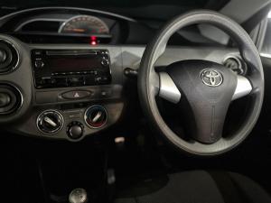 Toyota Etios sedan 1.5 Sprint - Image 9