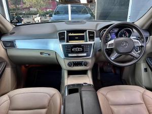 Mercedes-Benz ML ML350 BlueTec - Image 15