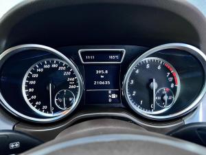 Mercedes-Benz ML ML350 BlueTec - Image 18