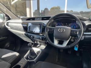 Toyota Hilux 2.8GD-6 double cab 4x4 Raider - Image 13