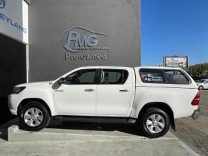 Toyota Hilux 2.8GD-6 double cab 4x4 Raider - Image 4