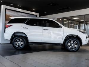 Toyota Fortuner 2.4GD-6 4x4 - Image 7