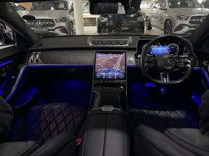 Mercedes-Benz S-Class S500 L 4Matic - Image 3