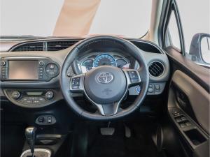 Toyota Yaris Hybrid - Image 8