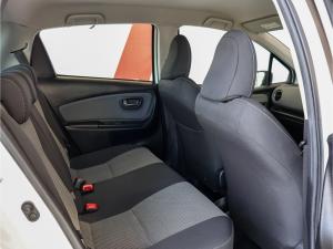 Toyota Yaris Hybrid - Image 12