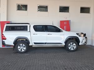 Toyota Hilux 2.8GD-6 double cab 4x4 Raider auto - Image 3
