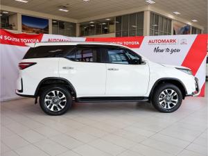Toyota Fortuner 2.8GD-6 4x4 - Image 3